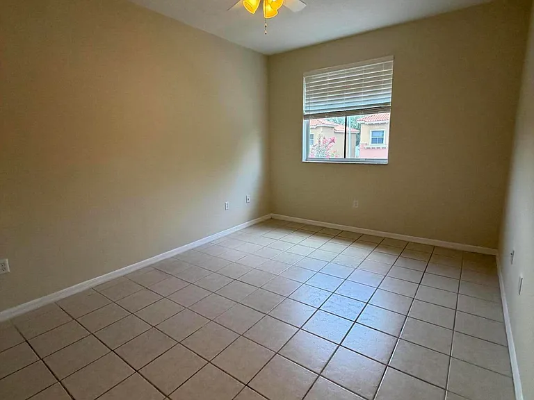 765 SW 107th Ave #2303 — Photo 7
