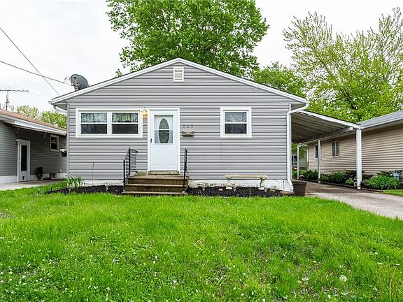 3rd image of 523 Case Ave