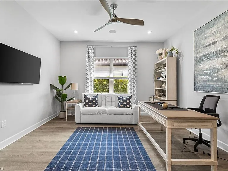 15345 Aprile St — Photo 13