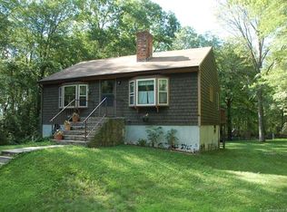 142 NW Corner Rd, North Stonington, CT 06359