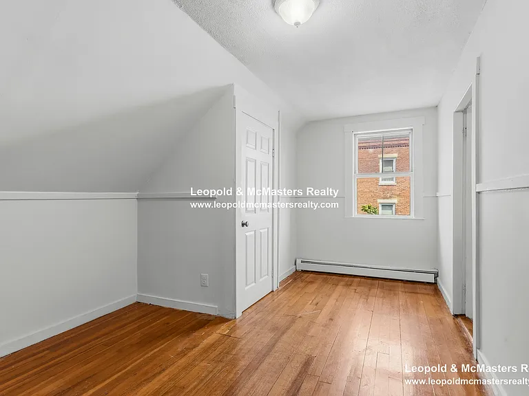 32 Salem St #3 — Photo 5