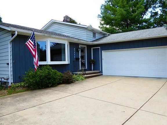 2nd image of 21995 Cricket Ln