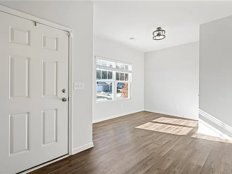 5120 Minnow Ln — Photo 3