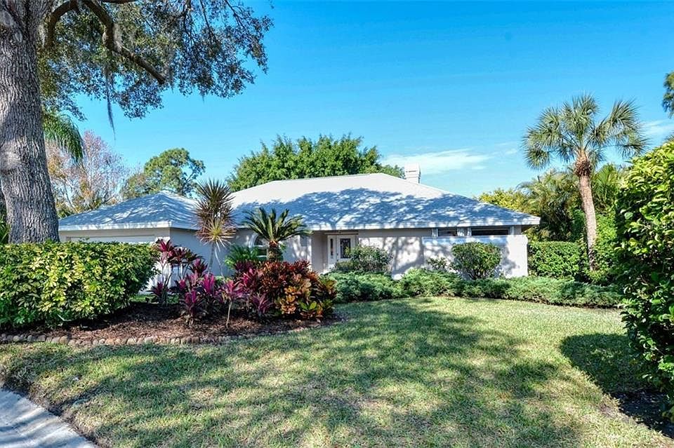 1st image of 4421 Staghorn Ln