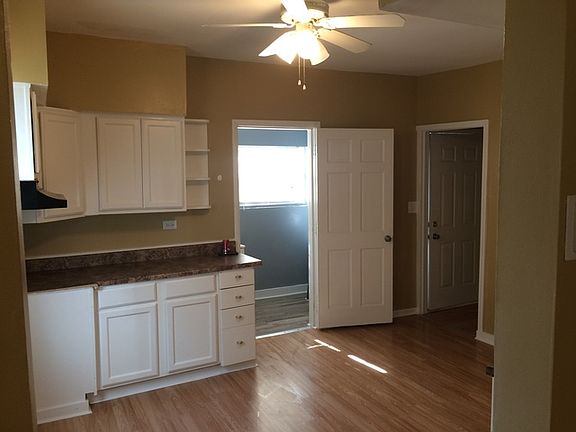 2nd image of 516 S Martin Luther King Jr Ave