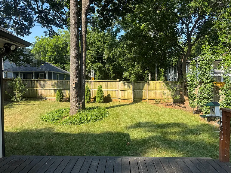 1103 Oak Knoll Ter SE — Photo 10