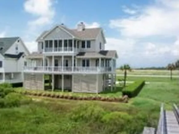 19519 Shores Dr, Galveston, TX 77554