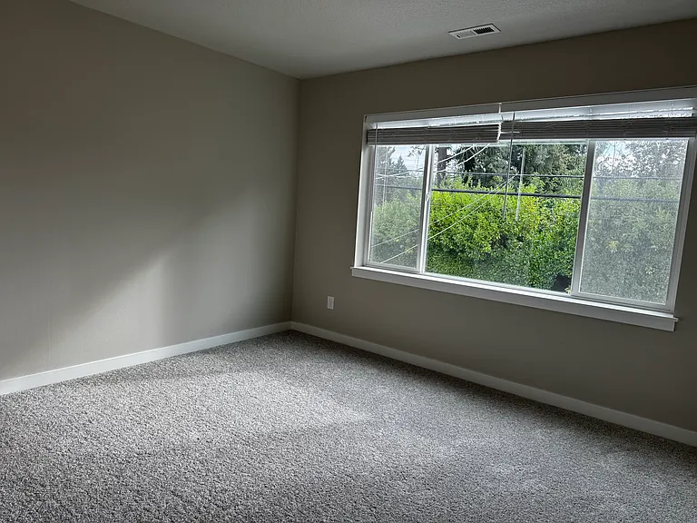 14313 SE Bunnell St — Photo 18