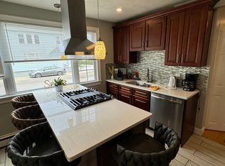 59 Myrtle St #1, Watertown, MA 02472