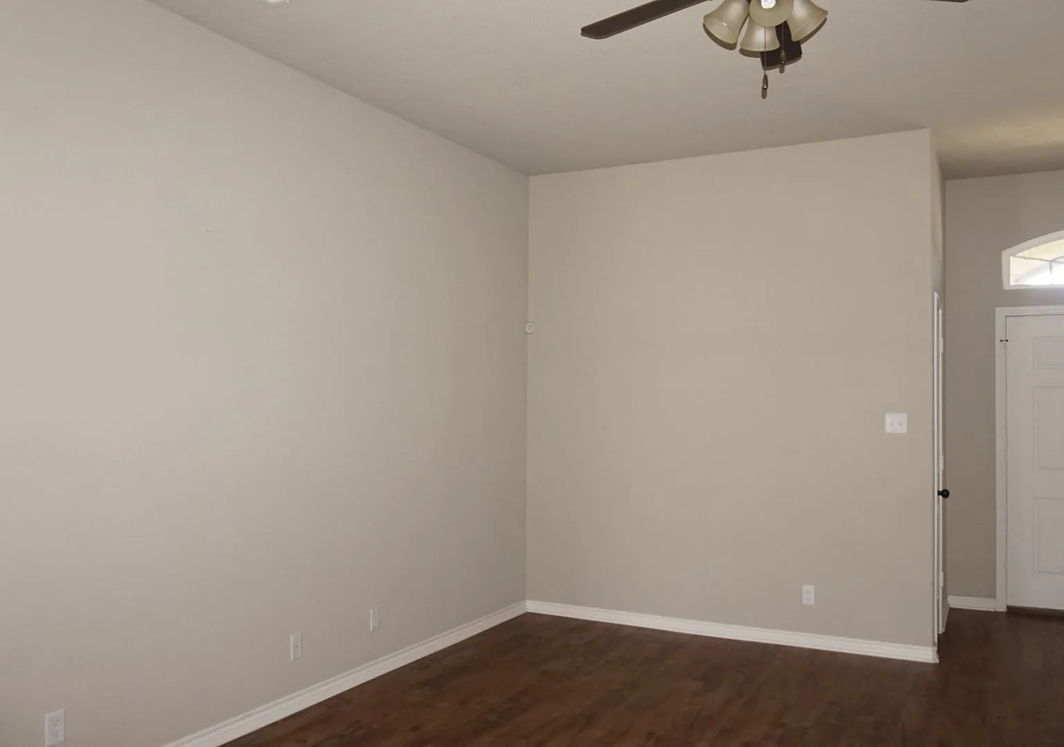 3-Bedroom House for Rent in Killeen — Photo 3
