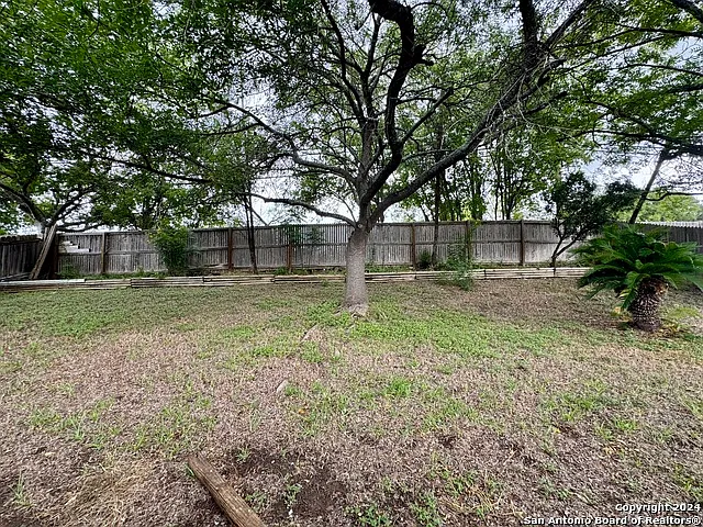 5115 Staplehurst St — Photo 24