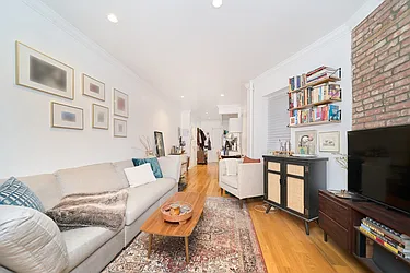 Rented by Living New York