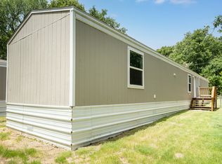 182 Sunray St, Mabank, TX 75156