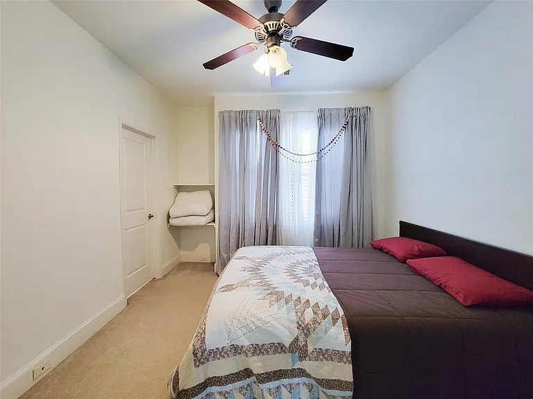 403 Jackson Hill St — Photo 35