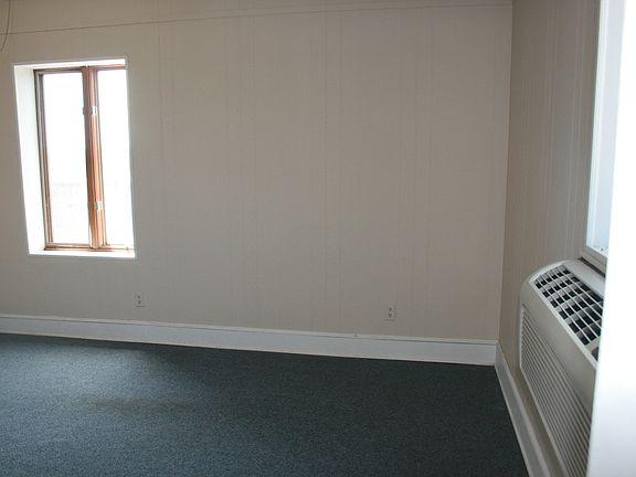 4th image of 538 N Main St APT 415