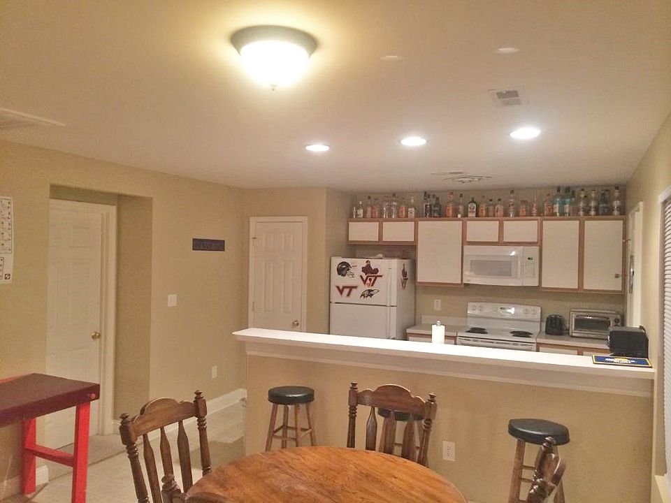1st image of 1903 Tabor Village Dr