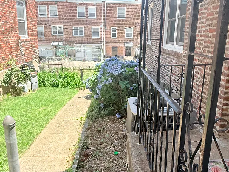 7227 Kindred St — Photo 3
