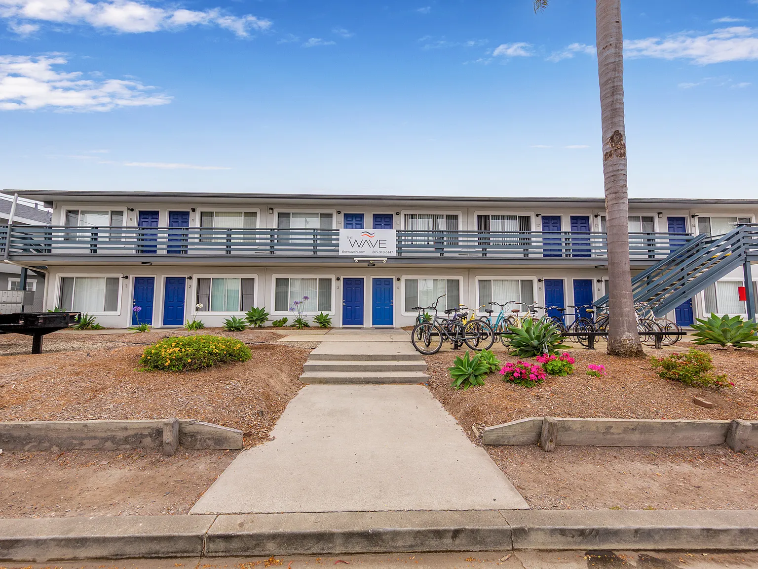 The Wave Apartments — Photo 1