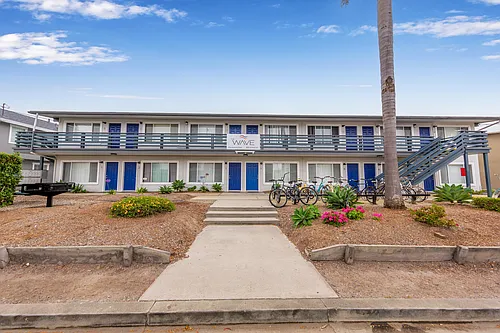 The Wave Apartments Photo 1