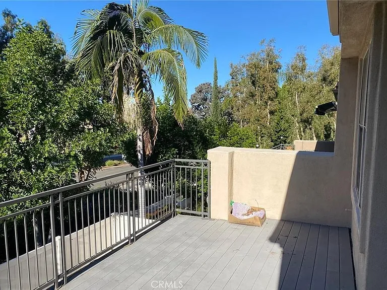 357 S San Vicente Ln — Photo 20