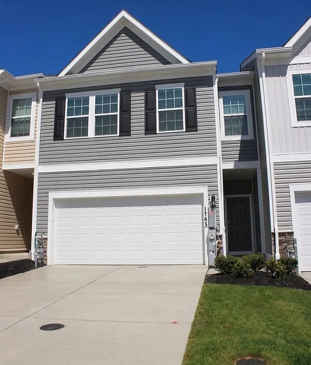 1745 Lawder Cir