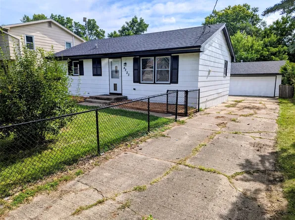 4223 SE 4th Ct, Des Moines, IA 50315