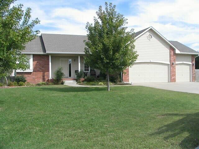 2nd image of 4926 N Hedgerow Ct