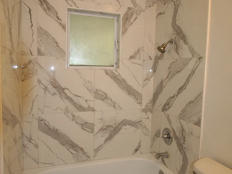 2736 Northglen St — Photo 19