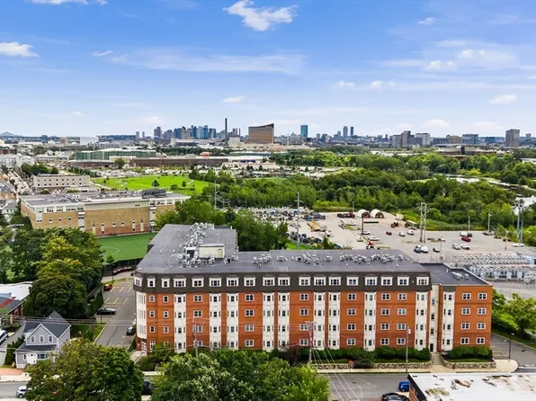 120 Wyllis Ave Unit 420, Everett, MA 02149