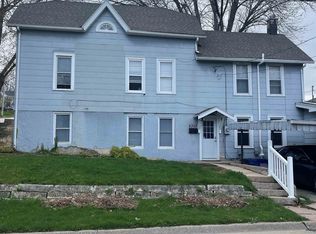 2303 Woodworth St, Dubuque, IA 52001