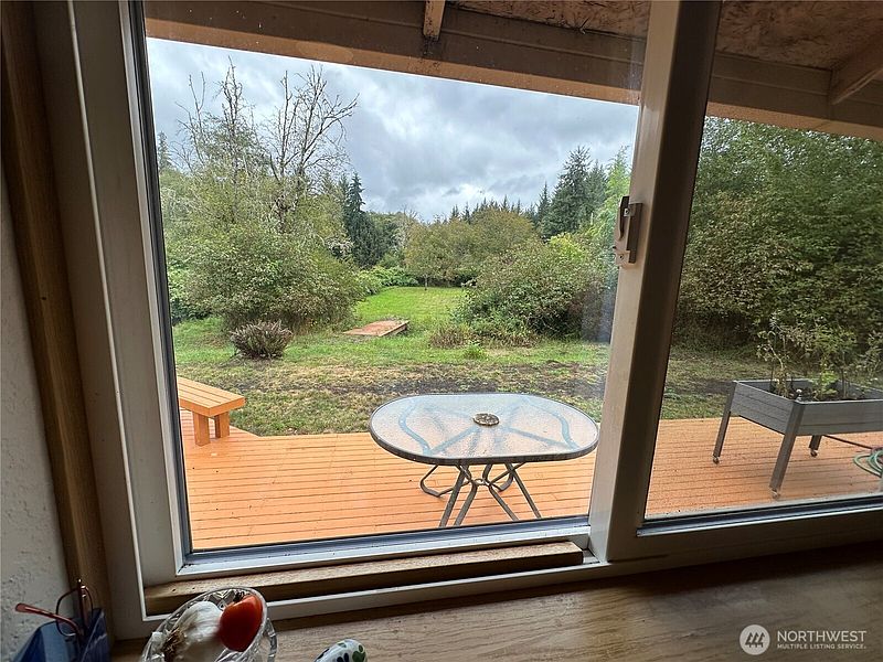 5th image of 301 Langabeer Road
