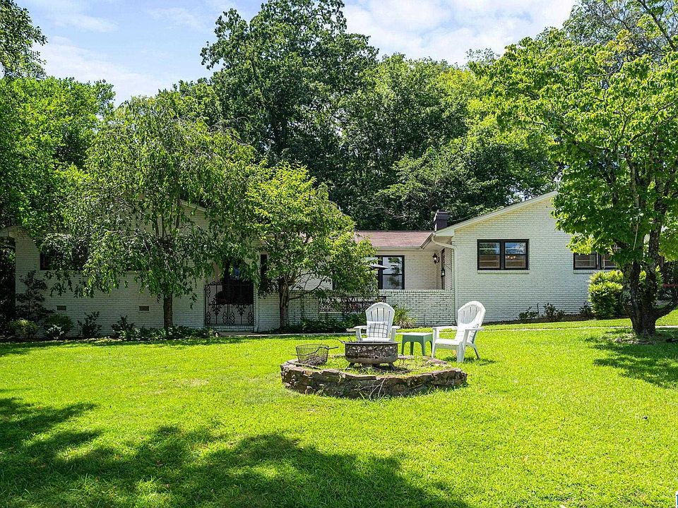 1st image of 204 Monaco Cir