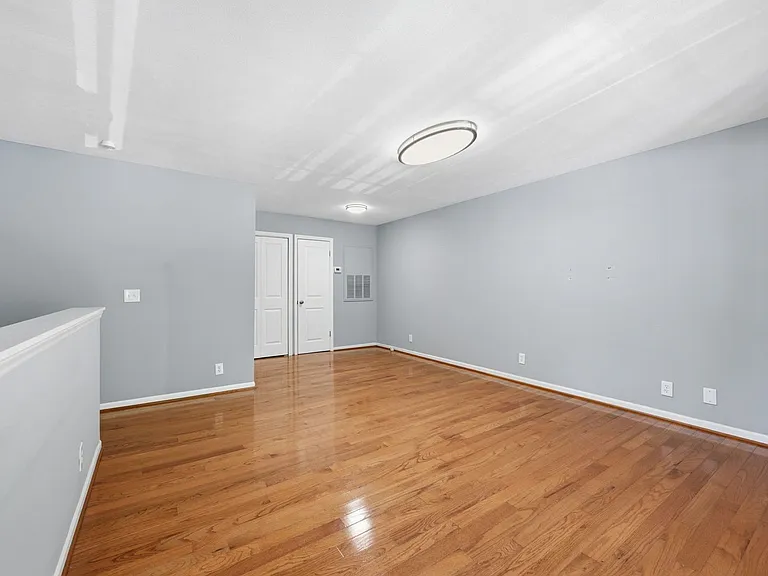 10703 Hampton Mill Ter #100 — Photo 7