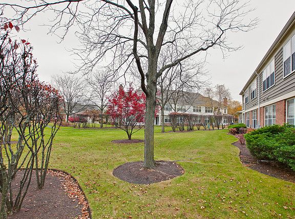2nd image of 113 Princeton Ln #113