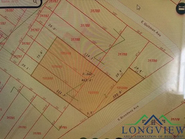 105 Broadway Ave, Gladewater, TX 75647