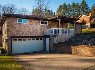 47 Grubbs Rd, Cheswick, PA 15024