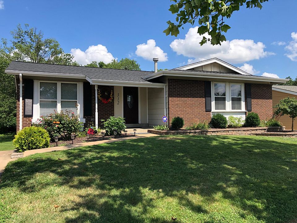 1st image of 312 Village Creek Dr