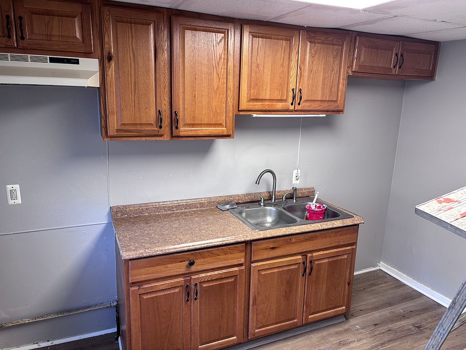 1st image of 63 Windwood Cts