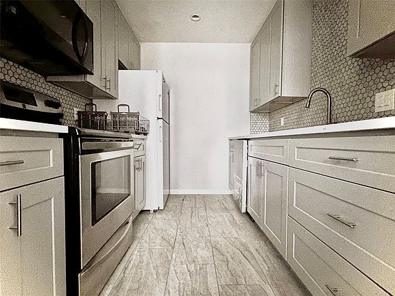 4th image of 2529 Rio Grande St APT 1