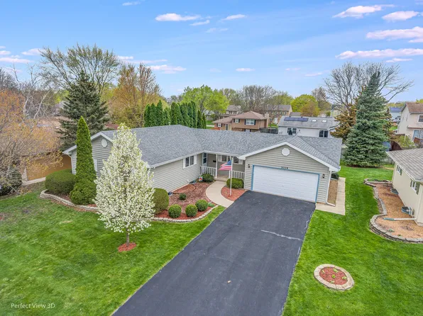 1034 Cypress Dr, Aurora, IL 60506