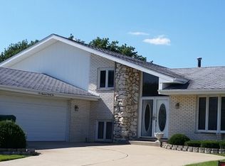 12010 W Somerset Rd, Orland Park, IL 60467