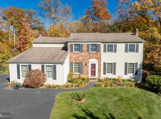 1374 Mark Dr, West Chester, PA 19380