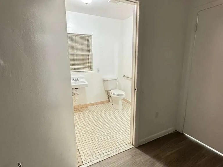 7136 NW 14th Pl #9 — Photo 12