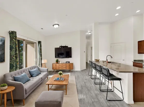 12215 S 670 E APT 203, Draper, UT 84020