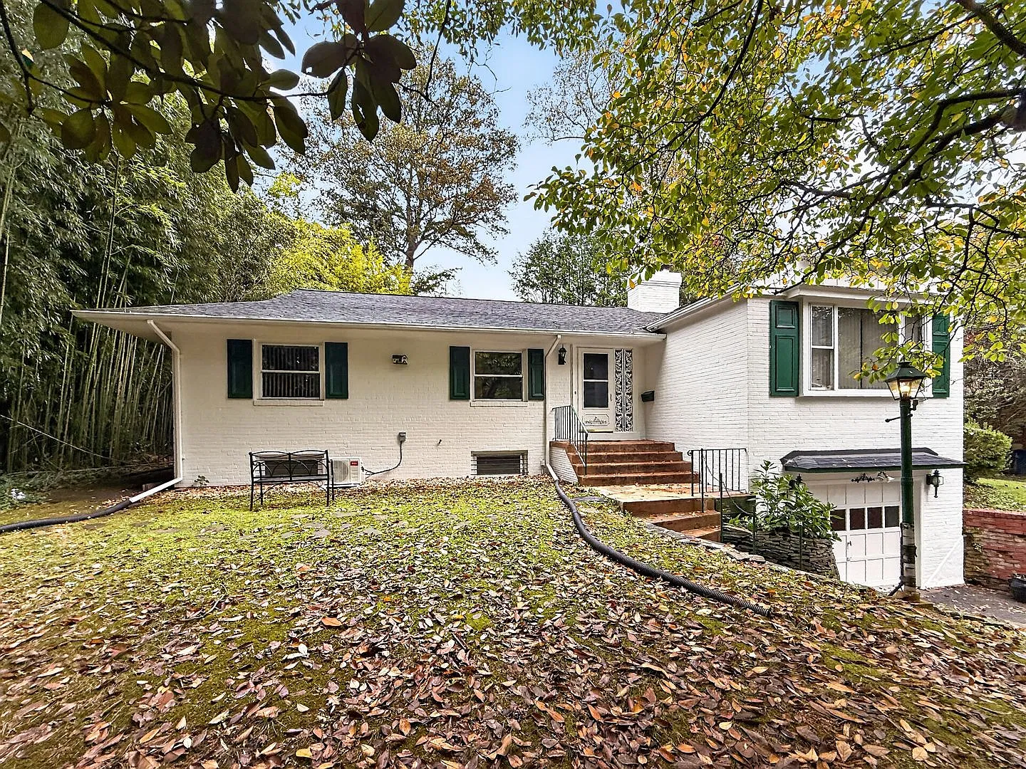 Renovated Classic 4Bed/3.5Bath Chevy Chase Rambler! — Photo 1