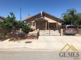 233 N Derby St, Arvin, CA 93203