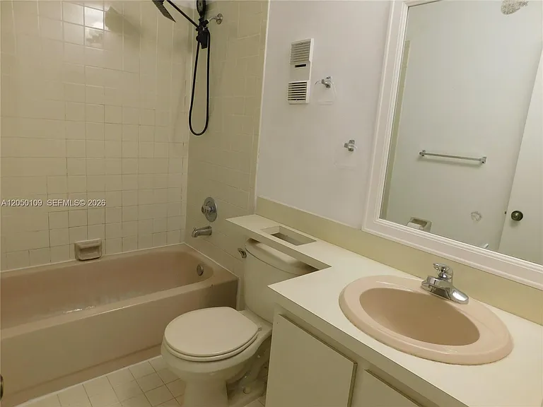 11648 SW 91st Ter #11648 — Photo 21