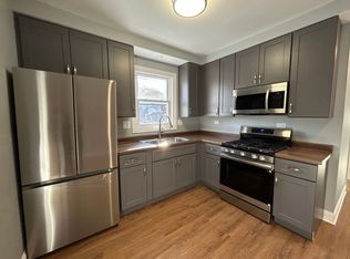 2717 N Rutherford Ave, Chicago, IL 60707