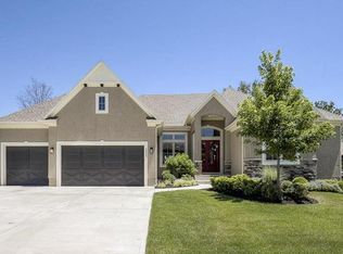 16425 Oakmont St, Overland Park, KS 66221