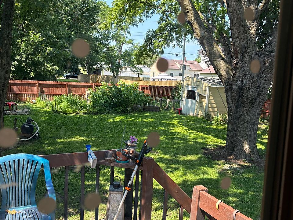 2nd image of 10230 Bixby Pl